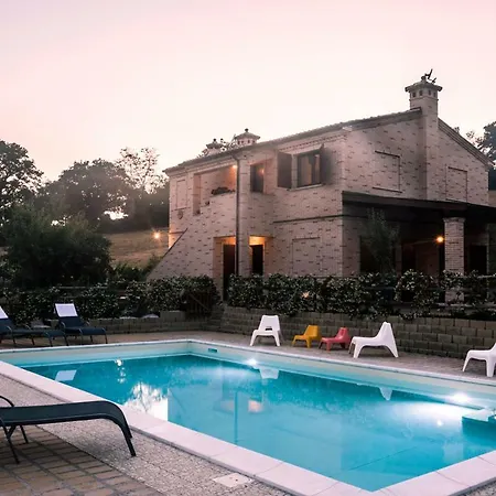 Sottocastello Il Casale بيت ضيافة أوزيمو