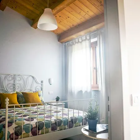 Sottocastello Il Casale بيت ضيافة